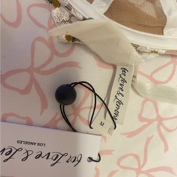 NWT for love and lemons tossed daisy bra - Picture 4 of 4